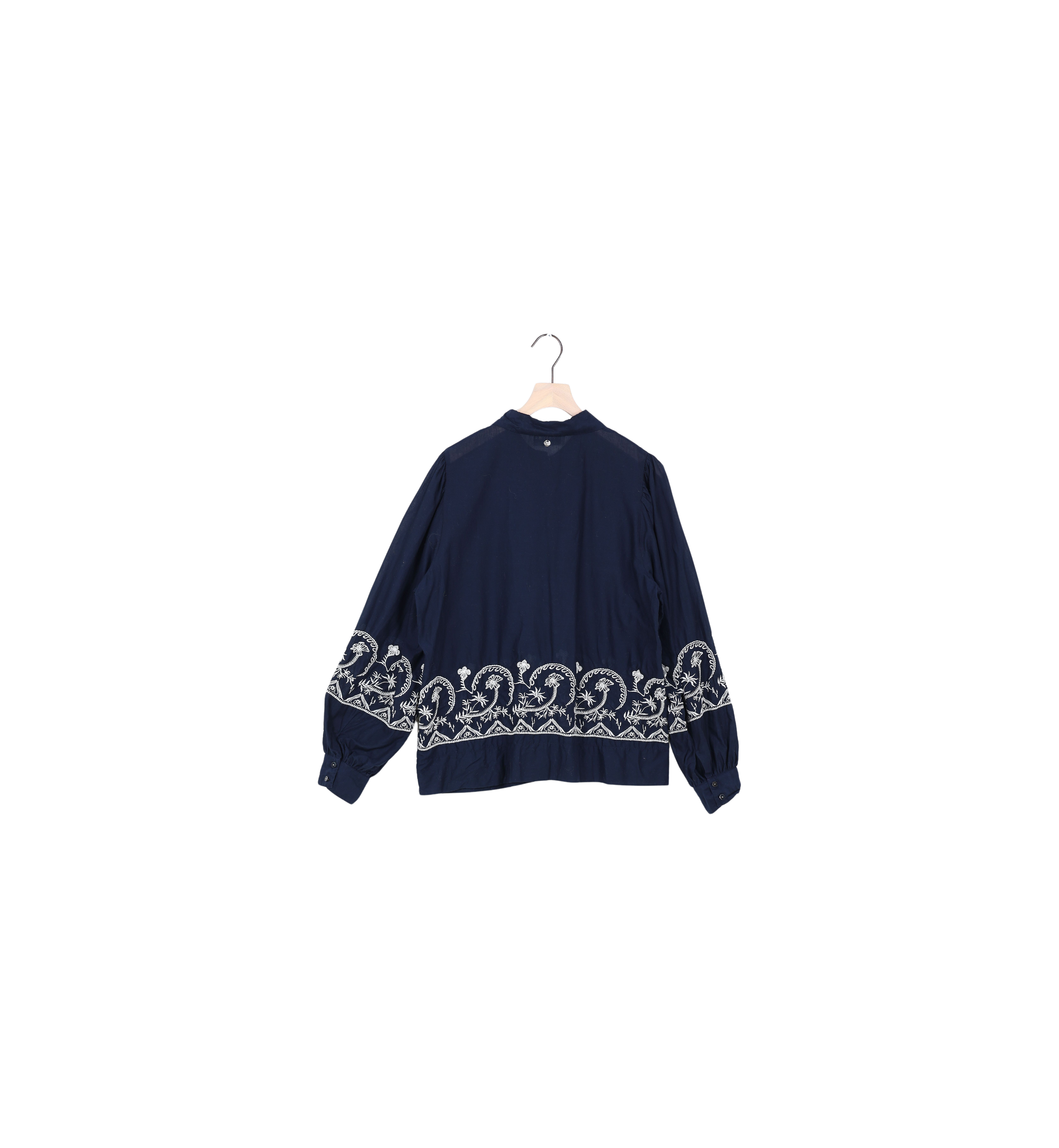 Packshot / Salute Navy / ReLoved